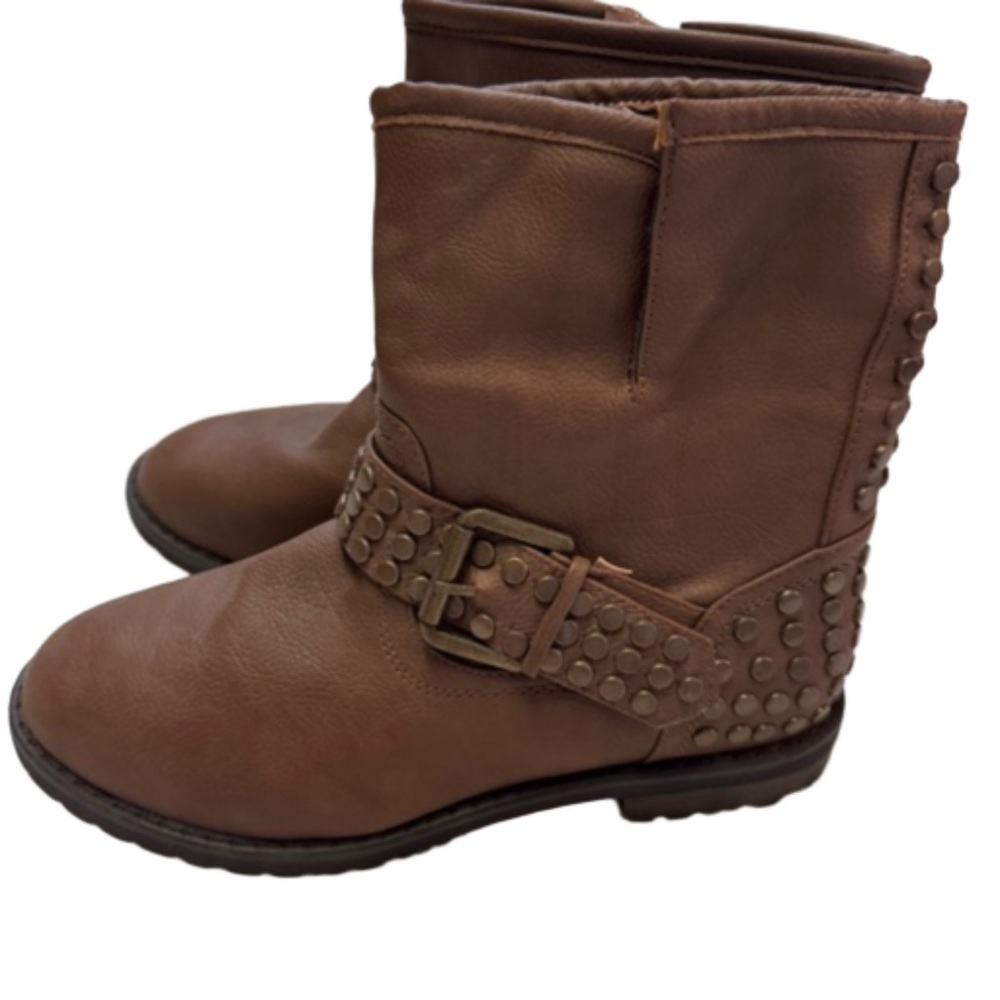 Charles Albert Brown boots Size 6.5 has studs and buckle detail side zip NEW - Picture 3 of 12